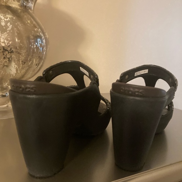 CROCS animal print sandals. Barely worn. - Picture 2 of 7